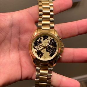 Michael Kors Bradshaw Hunger Stop World Map Watch
